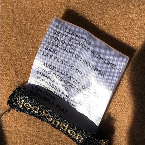 Long sleeveless cardigan - Picture 3 of 6